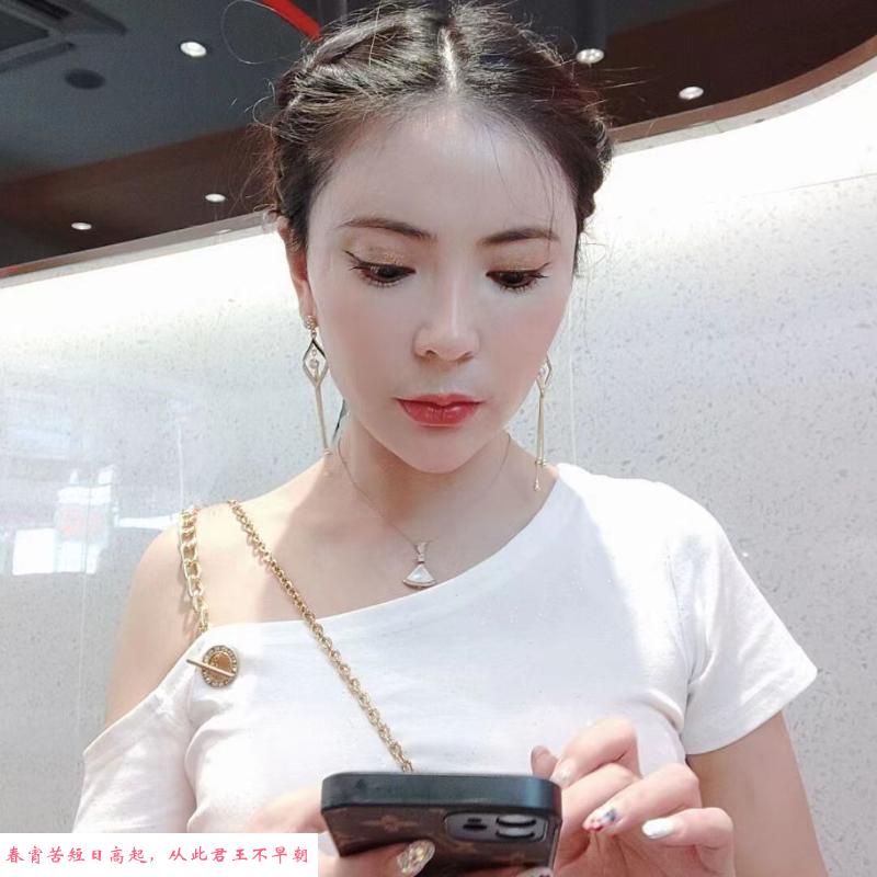 体验双飞杨洋枫叶 第2张