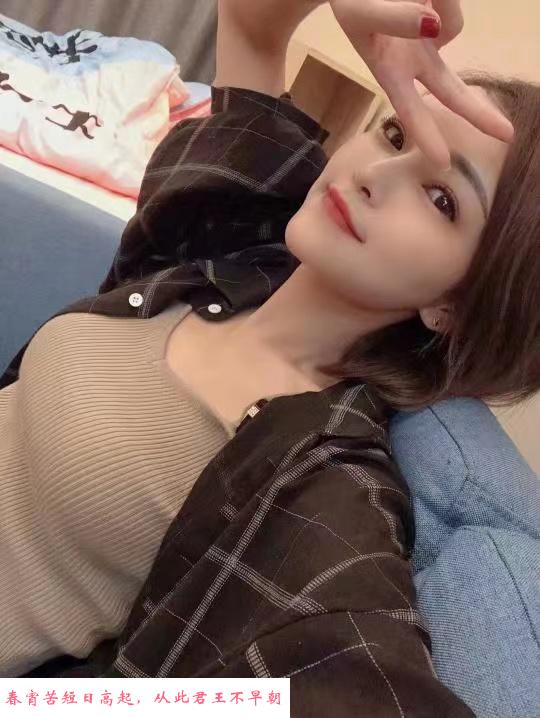 新区卡卡御姐 第2张