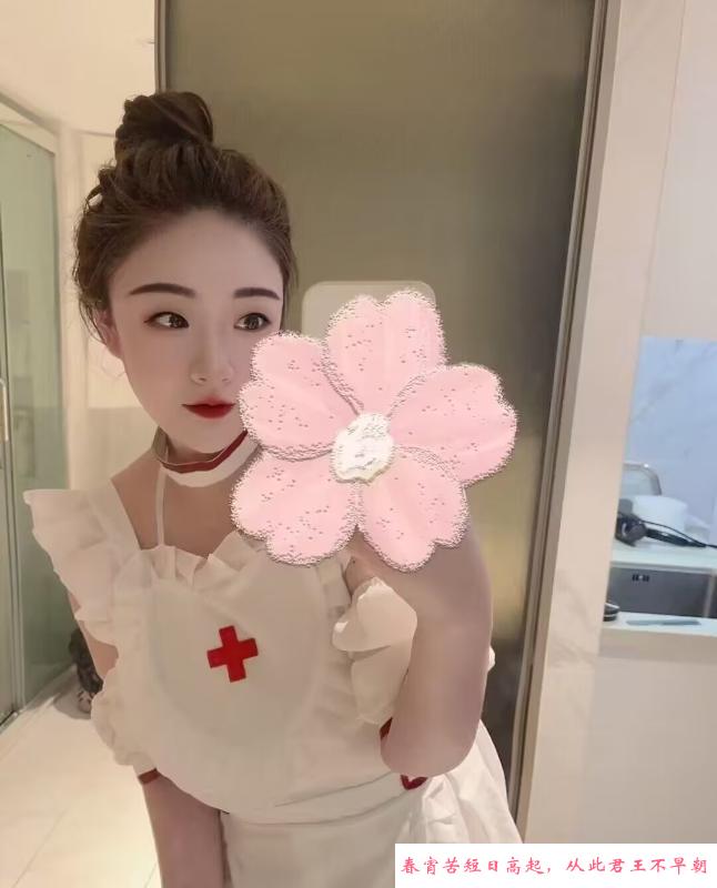 坂田大胸潇雅 第1张