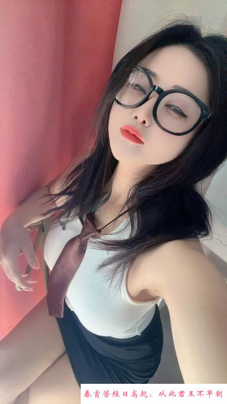 园区潮喷性感萝莉少妇 第3张