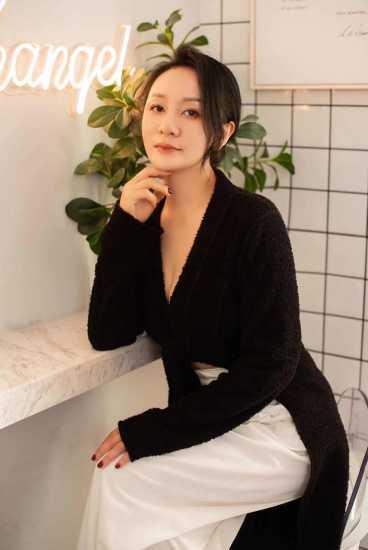 北工大地铁附近风骚少妇，静静已回归！ 第3张