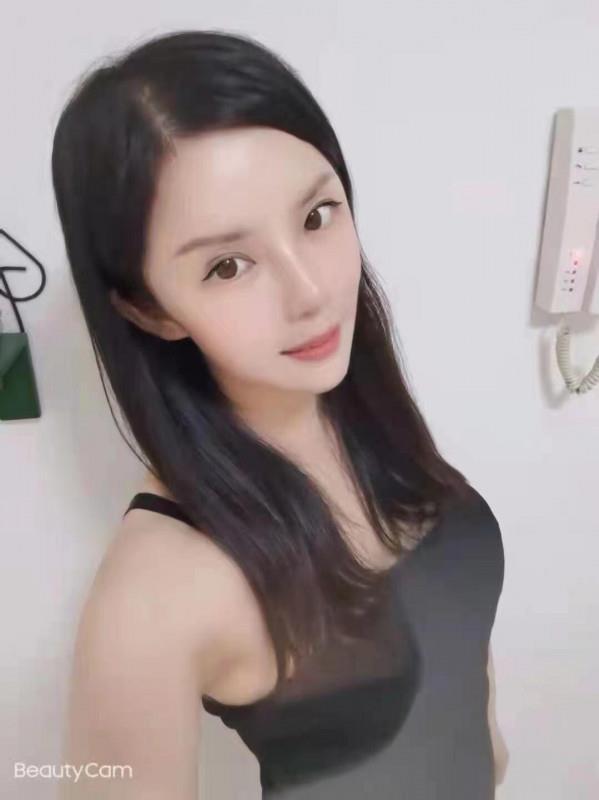 大冲小老师姗姗 第2张