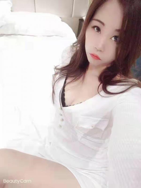 刚下海纯情小少妇 第3张