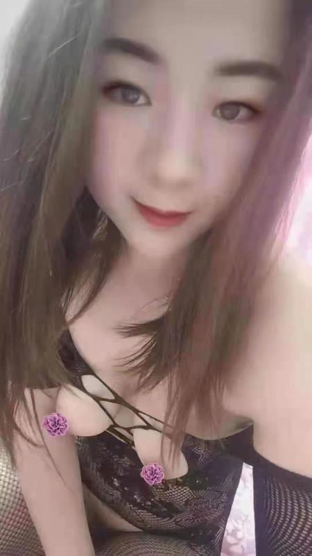 可以双飞的少妇 第1张