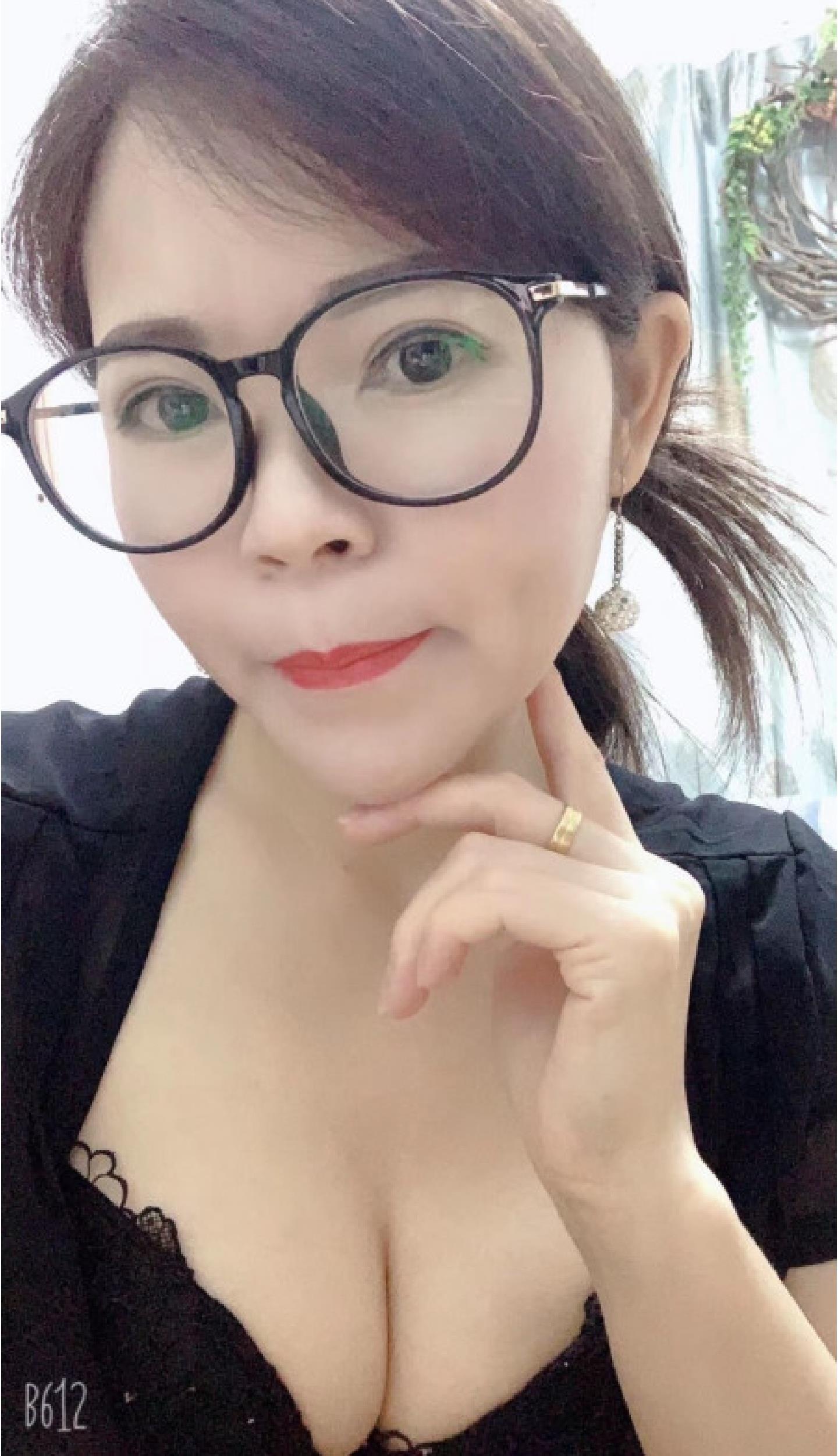 熟女紫秋 第1张