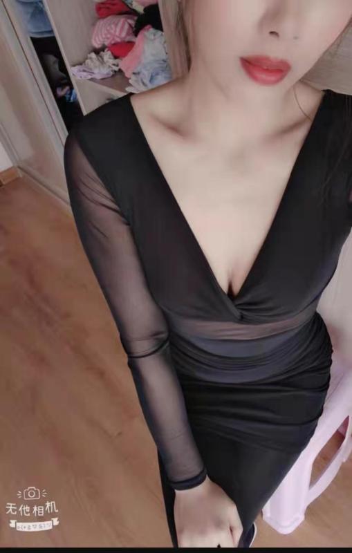 细致服务大胸妹 第1张