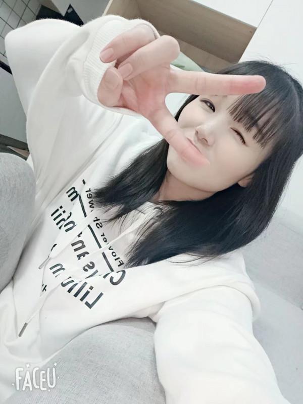 成都年轻小姐姐 第3张