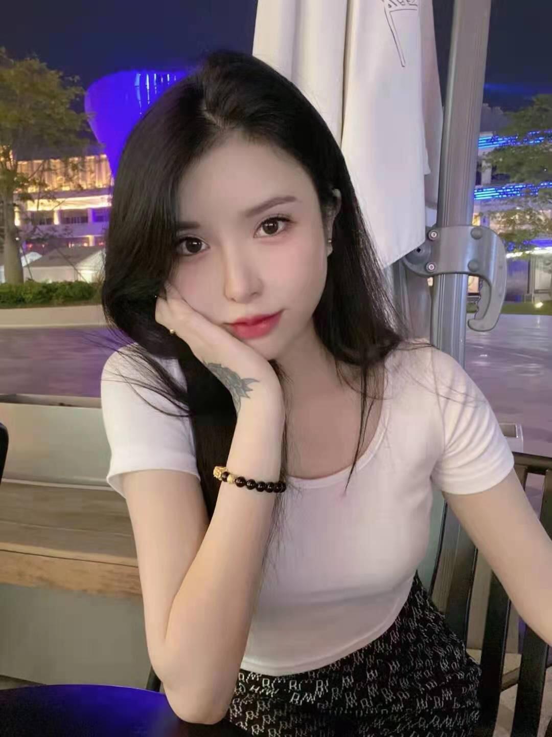 好资源亚希，腿腰胸都很极品 第1张