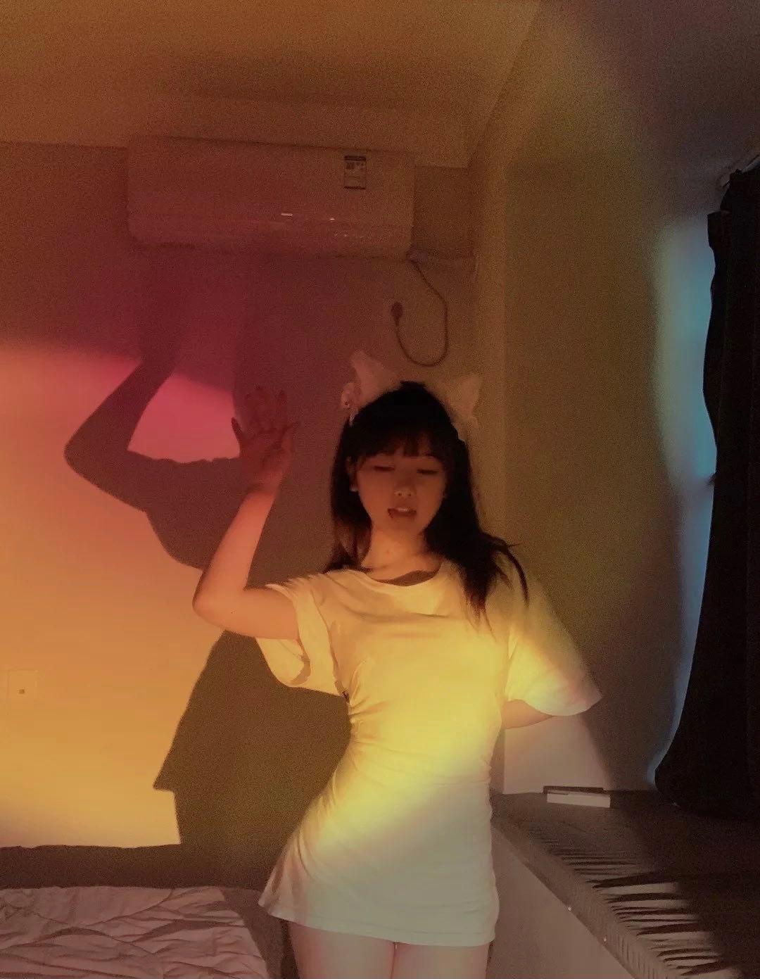 兼职小妹人美活好胸推阴推爽歪歪 第3张