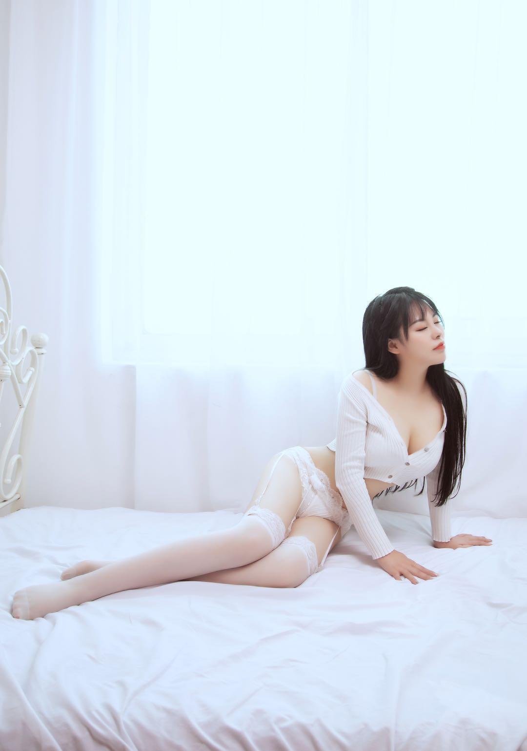 武汉大胸妹~ 第5张