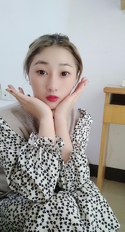 清纯嫩妹飞儿00后 第2张